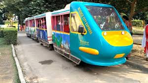 ROAD TRAIN